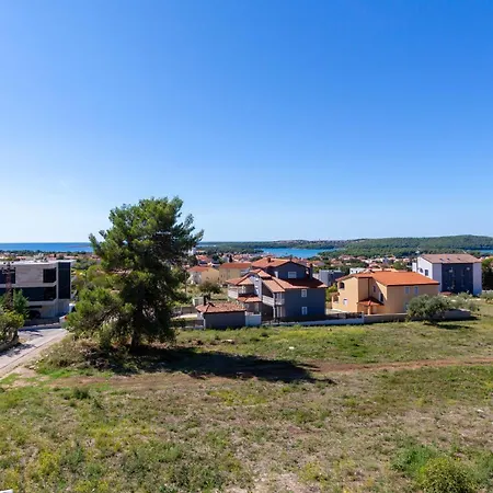 Apartment Tina - A4 Second Floor - Mpolo Medulin