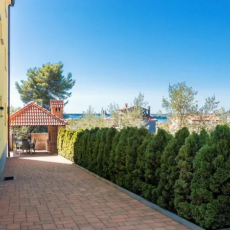 Apartment Tina - A4 Second Floor - Mpolo Medulin